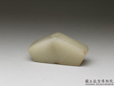 图片[2]-Jade pei ornament in the shape of a qing musical instrument, Qing dynasty (1644-1911)-China Archive